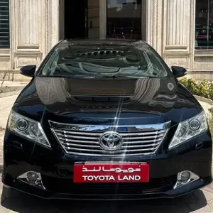تویوتا آریون 2012