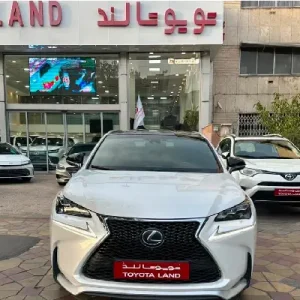 لکسوس nx 2017