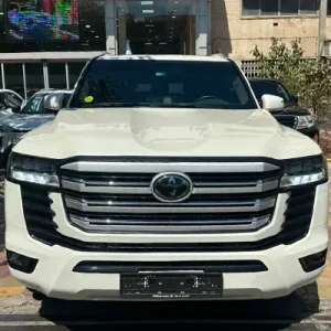 لندکروز ۲۰۲۴